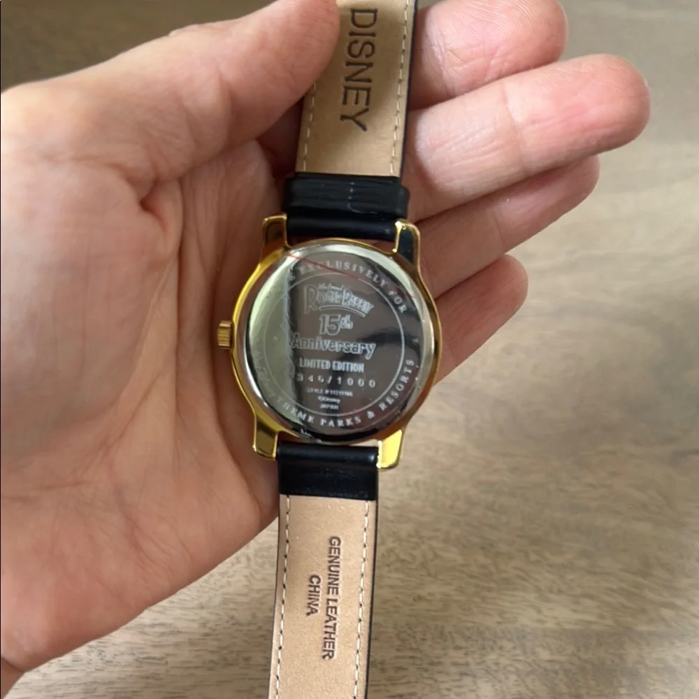 NEW 15th Anniversary Limited Edition (346/1000) Roger Rabbit Black/Gold Watch - Picture 5 of 6